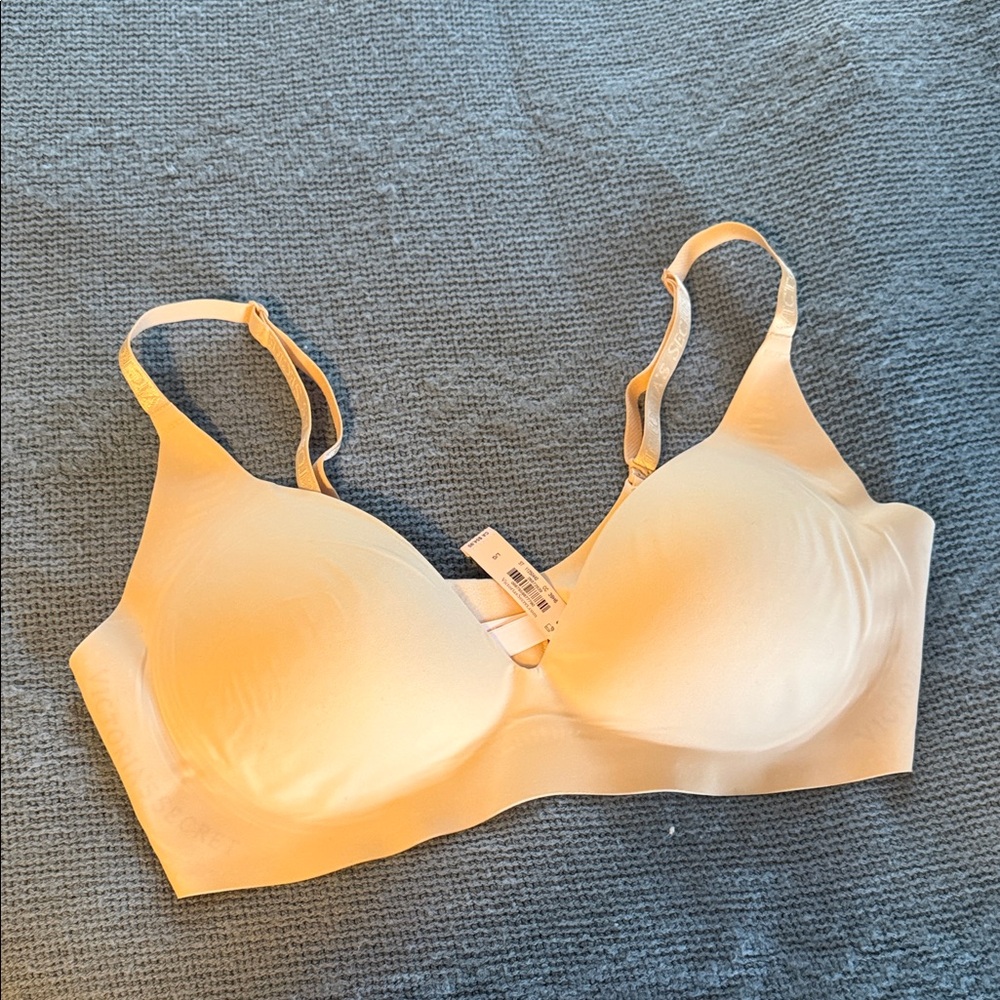 NWT Wireless Push Up Bra